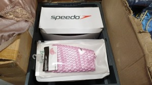 APPROX 24 X BRAND NEW SPEEDO UNISEX SILICONE SWIM CAPS IN ZIPPED CASES