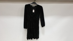 24 X BRAND NEW OASIS BLACK VELVET DRESSES WITH SMALL GOLDEN STUDS