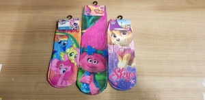 240 X BRAND NEW NICKELODEON PAW PATROL SOCKS, MY LITTLE PONY SOCKS AND DREAMWORK TROLLS SOCKS IN 10 BOXES