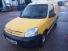 YELLOW CITROEN BERLINGO 800D LX. ( D ) Reg : NG05EHR Mileage : 91,288 Details: FIRST REGISTERED 11/5/2005 CAR DERIVED VAN 1868CC 1 KEY NO V5 OR MOT - 4