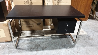 1 X BRAND NEW CANTILEVER OFFICE DESK IN DARK OAK - W1350XD700XH720