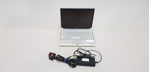 TOSHIBA R500 LAPTOP WINDOWS 10 PRO INCLUDES CHARGER