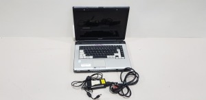 TOSHIBA L30 LAPTOP NO O/S INCLUDES CHARGER