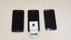 3 X SAMSUNG PHONES IN GREY (FOR SPARES)