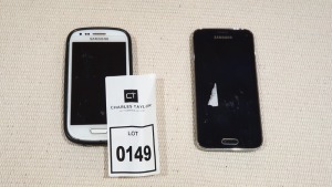 2 X SAMSUNG PHONES IN BLACK ANDF WHITE 1 CASE INCLUDED (FOR SPARES)