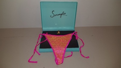 50 X SCRUMPIES OF MAYFAIR CANDY CRISP THONGS - SIZES 8-16 (1-5) 10 OF EACH WITH BAG OF 50 CHARMS AND 25 PRESENTATION BOXES - ORIG RRP £35 EACH (£1750 TOTAL)