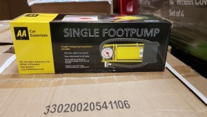 50 X (CAR ESSENTIAL) SINGLE FOOTPUMP, FUNCTIONS - NON SLIP RUBBER FOOT PEDAL, EASY ATTACHMENT TO ALL TYRES, CLEAR AND ACCURATE TYRE PRESSURE GAUGE WITH SWIVEL MARKER, EASY TO USE WITH LONG REINFORCED HOSE ATTACHMENT - CONTAINED IN 5 BOXES