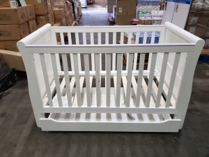 BRAND NEW MOTHERCARE HIGH GLOSS WHITE SLEIGH COT BED WITH STORAGE DRAWER - (KB488) - RRP £299 - IN 2 BOXES