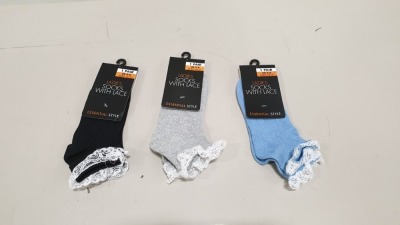 288 X BRAND NEW LADIES SOCKS WITH LACE UK SIZE 4-8 IN 3 COLOURS