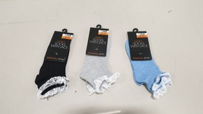 288 X BRAND NEW LADIES SOCKS WITH LACE UK SIZE 4-8 IN 3 COLOURS