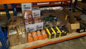 LARGE QUANTITY ASSORTED LOT CONTAINING AA ESSENTIALS SNOW CLEATS DELUXE, AUTOCARE NECK CUSHION AND TRAVEL BLANKET, CARPLAN SMELLY JELLY AIR FRESHENER, AA ESSENTIALS SINGLE FOOTPUMP, FUEL EXPRESS INSTANT DISPOSABLE BARBECUE, VARIOUS WOTNOT FIXINGS ETC - IN