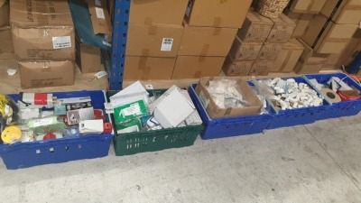 MIXED TRADE LOT IN 5 TRAYS (NOT INCLUDED) CONTAINING SWITCH AND SOCKET BOXES, FIRE EXIT SIGNS, PLUMBING PARTS AND ELECTRICAL SOCKETS ETC