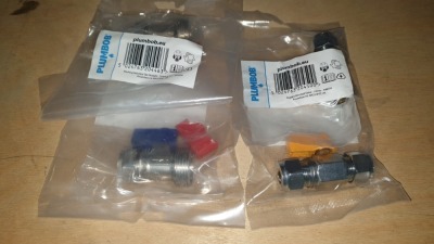 VARIPOUS PLUMBOB STRAIGHT MINI BALL VALVE 10MM IN 5 TRAYS (NOT INCLUDED)