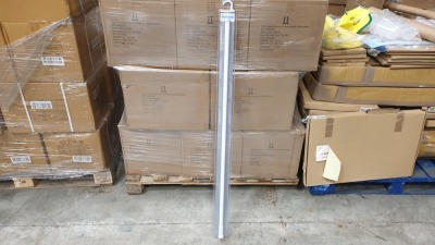 20 X BRAND NEW WHITE TELESCOPIC SHOWER RAILS 1250-2300 MM (PROD CODE 922551) RRP £8.02 EACH (EXC VAT) - PICK LOOSE HALF A CARTON