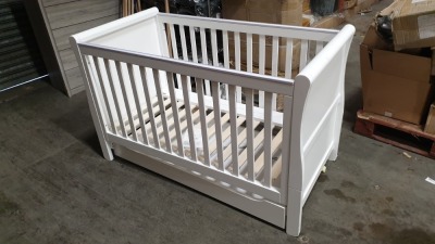 BRAND NEW MOTHERCARE HIGH GLOSS WHITE SLEIGH COT BED WITH STORAGE DRAWER - (KB488) - RRP £299 - IN 2 BOXES