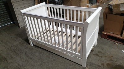 BRAND NEW MOTHERCARE HIGH GLOSS WHITE SLEIGH COT BED WITH STORAGE DRAWER - (KB488) - RRP £299 - IN 2 BOXES