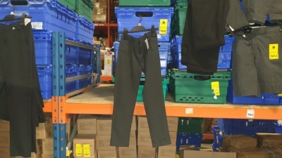 £400 MIN RETAIL VALUE OF CHILDRENS SCHOOL PANTS IN VARIOUS STYLES AND SIZES IN 5 TRAYS (NOT INCLUDED)