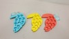 192 X BRAND NEW SUMMER LIVING SILICAN TOUCAN SHAPED ICE CUBE TRAYS IN VARIES COLOURS IE PINK, YELLOW AND BLUE IN 8 BOXES