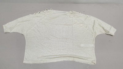 110 X BRAND NEW METALLIC KNIT TOPS UK SIZE 22/24