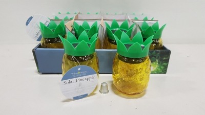 168 X BRAND NEW WILSON & GREGORY GARDEN SOLAR POWERED PINEAPPLE ORNAMENTS IN 7 BOXES