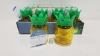 168 X BRAND NEW WILSON & GREGORY GARDEN SOLAR POWERED PINEAPPLE ORNAMENTS IN 7 BOXES
