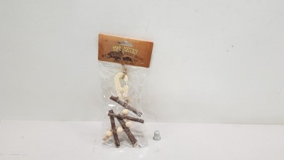 648 X BRAND NEW MINI MATES WOODEN HANGING CHARM SUITABLE FOR SMALL ANIMALS IN 18 BOXES