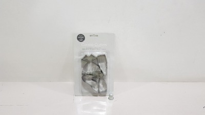 288 X BRAND NEW YOUR HOME FOUR PIECE METAL COOKIE CUTTERS IN VARIOUS STYLES IE DRESS, SHOES, LIPSTICK ETC IN 8 BOXES