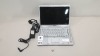 COMPAQ V2000 LAPTOP WINDOWS XP INCLUDES CHARGER