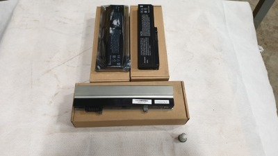 36 X ASSORTED LAPTOP BATTERIES - QBEK00151KP, QBEK00097KP, QBEK00301KP AND MTA024191_2011_UK