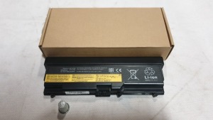 32 X ASSORTED LAPTOP BATTERIES - QBEK00215-KK, QBEK00199KK, QBEK00118KP AND QBEK00266_62_UK