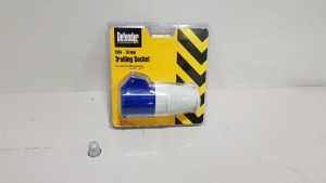 160 X BRAND NEW DEFENDER 230V 16A COUPLER / TRAILING SOCKET IN RETAIL BLISTER PACKS (CODE E884177) - IN 2 BOXES