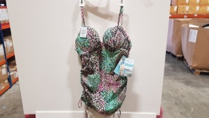 30 X BRAND NEW SPANX PUSH UP SNAKE PRINT TANKINI SIZE LARGE RRP $34.99