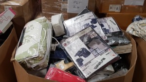 FULL PALLET OF HOMEWARE CONTAINING DUVET SETS, DECORATIVE FLAMINGO LIGHT, TRAINSPOTTING SET AND PETSHOP T SHIRTS ETC