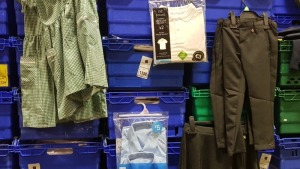 £400 MIN RETAIL VALUE OF CHILDRENS BOYS POLO SHIRTS AND BOYS SHIRTS IN VARIOUS STYLES AND SIZES IN 5 TRAYS (NOT INCLUDED)