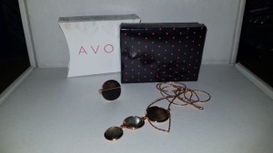 132 X BRAND NEW AVON KANDYCE GIFT SET