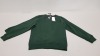 £400 MIN RETAIL VALUE OF CHILDREN'S JUMPERS IN GREEN IN VARIOUS SIZES IN 4 BOXES