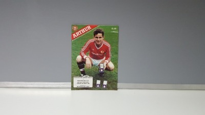 1 X ORIGINAL (ARTHUR ALBISTON) TESTIMONIAL PROGRAMME MANCHESTER UNITED VS MANCHESTER CITY - SUNDAY 8TH MAY 1988 IN NEAR MINT CONDITION