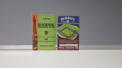 2 X MANCHESTER UNITED AWAY PROGRAMMES FROM THE 1965 SEASON TO INCLUDE - MANCHESTER UNITED VS BURNLEY, BLACKPOOL IN VERY GOOD CONDITION