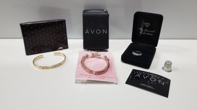 TRAY CONTAINING 200+ BRAND NEW ASSORTED INDIVIDUALLY PACKAGED AVON KAYLA DIAMOND RING, ELANNA MESSAGE BANGLE AND KASANDRA ROSE-QUARTZ BRACELET.