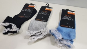 210 X BRAND NEW LADIES SOCKS WITH LACE IN GREY, BLUE AND BLACK