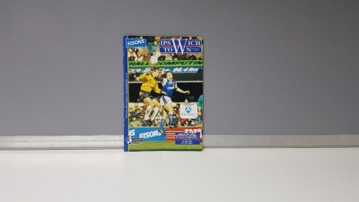 1 X MANCHESTER UNITED AWAY PROGRAMME FROM THE 1994 SEASON TO INCLUDE - MANCHESTER UNITED VS IPSWICH TOWN IN NEAR MINT CONDITION