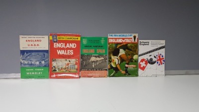 5 X OTHER PROGRAMMES IN VERY GOOD CONDITION TO INCLUDE - ENGLAND VS WALES 23RD FEB 1983/ENGLAND VS ITALY 16TH NOV 1977/ENGLAND VS SPAIN 3RD APRIL 1968/ENGLAND VS USSR 22ND OCT 1958/ENGLAND VS SCHWEIZ 30TH MAY 1981