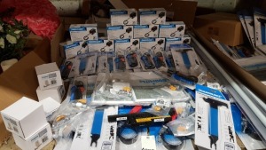 50 + PIECE TOOL LOT CONTAINING SILVERLINE MINI SOLDERING STATIONS 8W, PLUMBOB STRAIGHT CONTRACT TRV 15MM, SILVERLINE TRIM REMOVAL TOOL, SILVERLINE OIL FILTER WRENCH, WHITE TELESCOPIC SHOWER RAIL 1250-2300MM, SILVERLINE IN CAR SOLDERING IRON 12V 30W, PLUMB