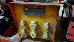 240V TRANSFORMER WITH 6 PLUGS