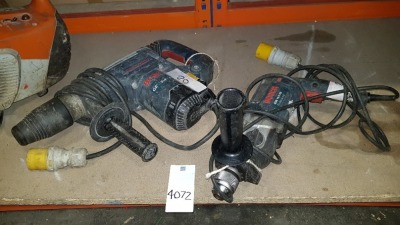 1 X BOSCH GSB 19-2 RE PERCUSSION DRILL AND 1 X BOSCH BREAKER