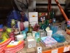 APPROX 65+ PIECED MIXED GARDEN LOT CONTAINING OUTDOOR GAMES, LED PARASOL LIGHTS, WASP CATHCHERS, CANDELS, NAPKINS AND GARDEN EATING SET