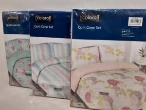25 X BRAND NEW COLOROLL QUILT COVER SETS IN VARIOUS DESIGNS IE; WHITE WITH FLOWER PRINT, PURPLE WITH FLOWER PRINT, BROWN AND BEIGE STRIPPED, PINK BLUE AND WHITE STRIPPED - ALL SIZE SINGLE ALL INCLUDE 1 PILLOWCASE