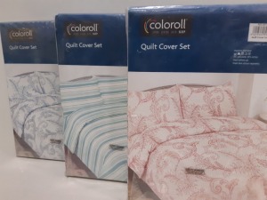 25 X BRAND NEW COLOROLL QUILT COVER SETS IN VARIOUS DESIGNS IE; BLUE FLORAL, PINK FLORAL, PINK AND BLUE STRIPPED AND BROWN AND CREAM STRIPPED BEDDING SETS - ALL SIZE KING ALL INCLUDE 2 PILLOWCASE