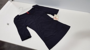 30 X BRAND NEW SPANX BLACK EXTRA LARGE ELBOW LENGTH SCOOP NECK TOPS