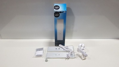 32 X BRAND NEW BOXED SMARTWARES LED INTERNAL CABINET LIGHT WITH MOTION SENSOR - RANEX PROD CODE 10.900.59 (TOTAL RRP £1,120.00)